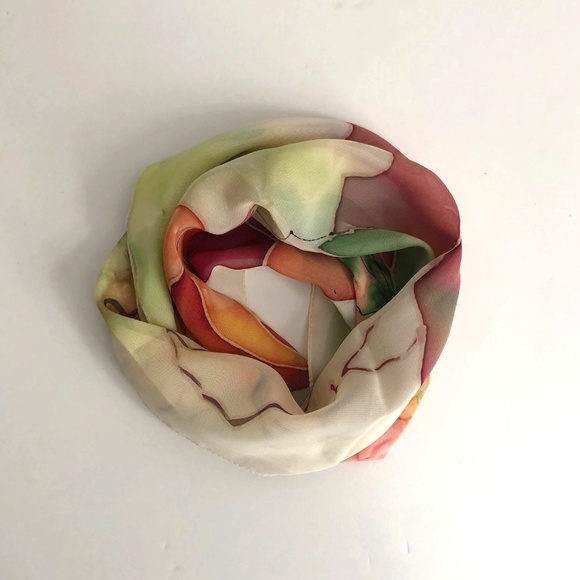 Accessories - Vintage lightweight earth colors leaf pattern square scarf kerchief